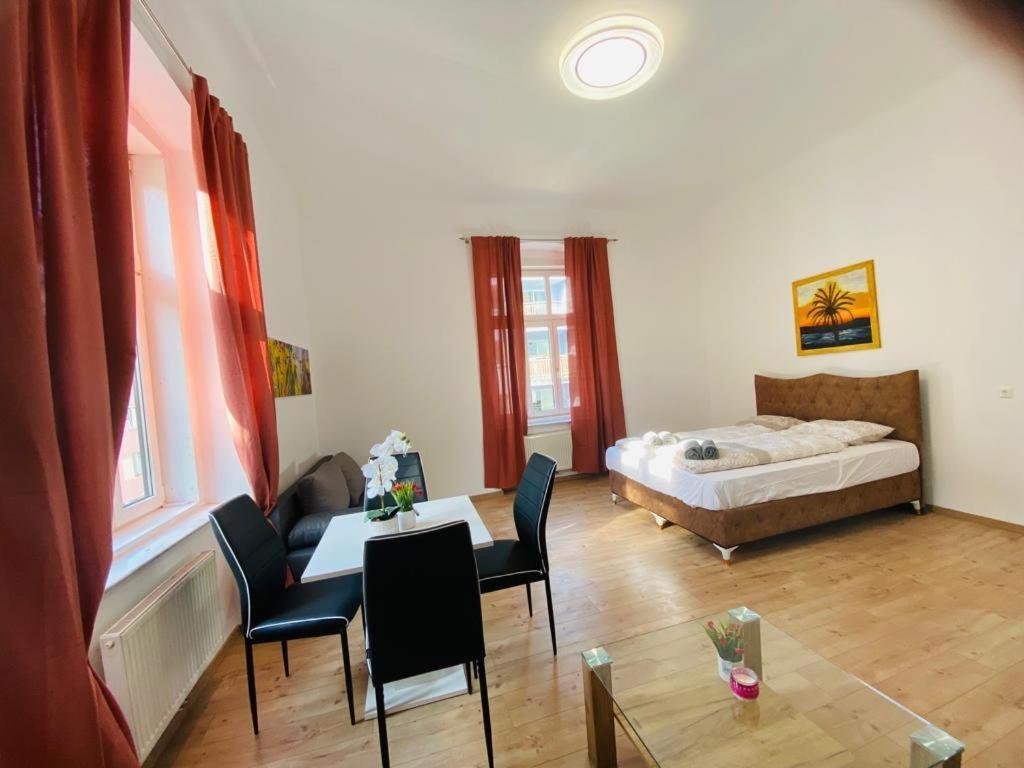 Quad-Room Near Prater Stern Wien Exteriör bild