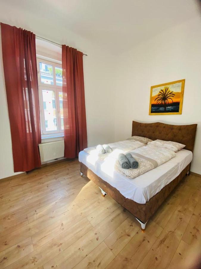 Quad-Room Near Prater Stern Wien Exteriör bild