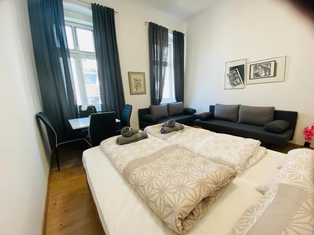 Quad-Room Near Prater Stern Wien Exteriör bild